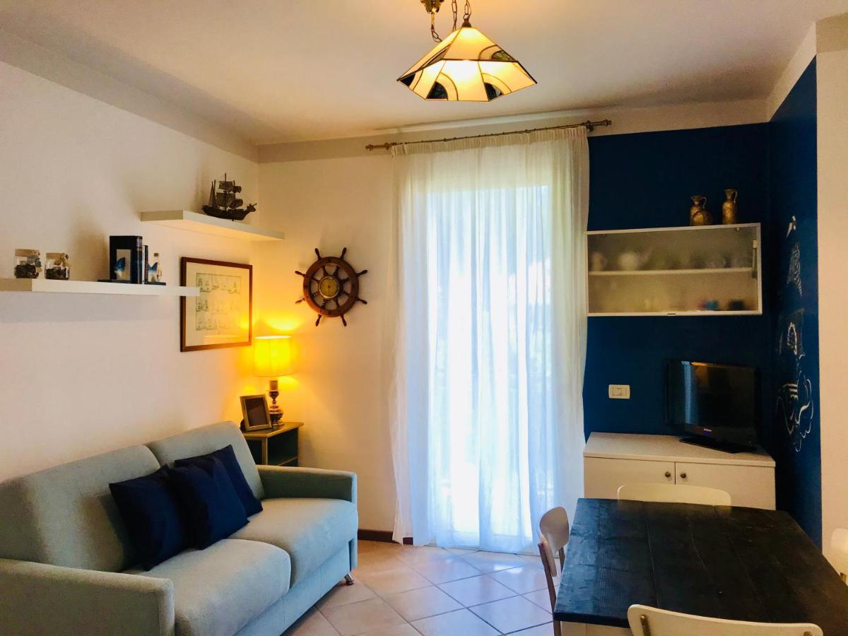 Casa Caterina Lake View Holidays Apartments ペスキエーラ・デル・ガルダ エクステリア 写真