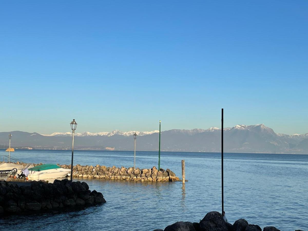 Casa Caterina Lake View Holidays Apartments ペスキエーラ・デル・ガルダ エクステリア 写真