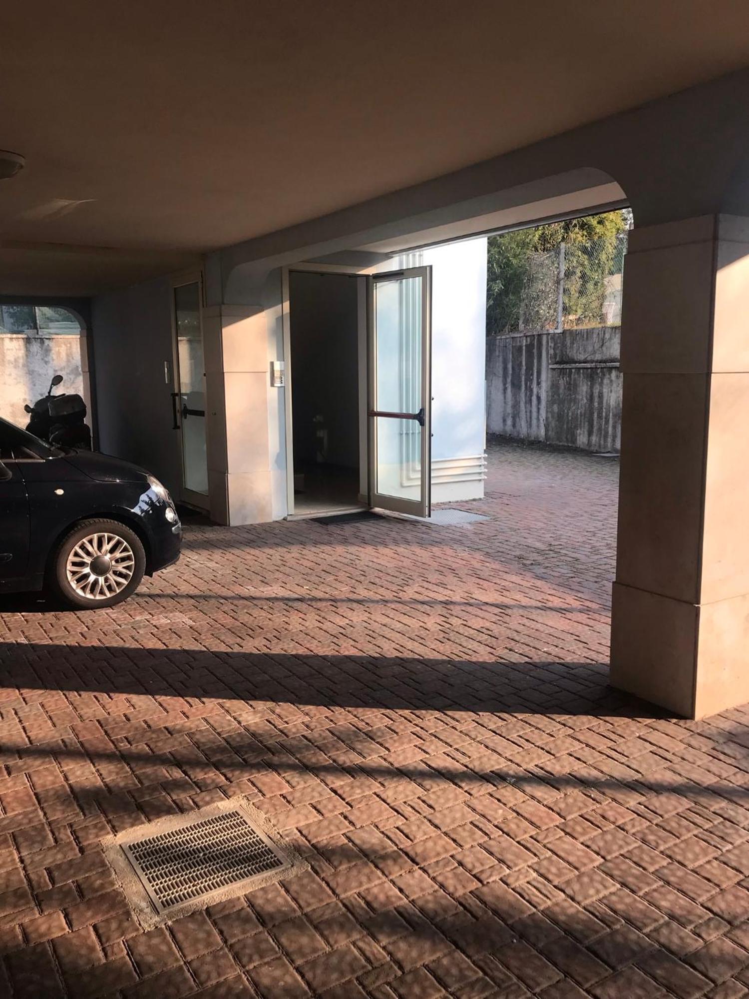 Casa Caterina Lake View Holidays Apartments ペスキエーラ・デル・ガルダ エクステリア 写真